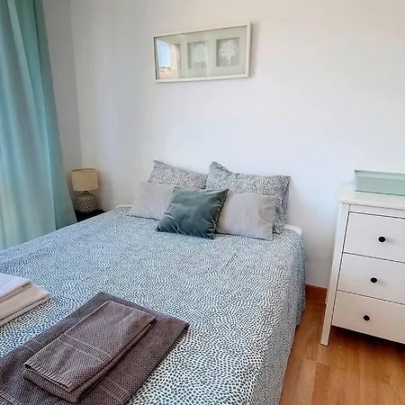 Cozy One Bedroom Lisbon